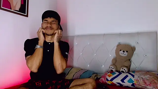 Chat +18 de Angel_foxc13 ao vivo