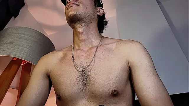 Derek_stud_: απευθείας συνομιλία ΧΧΧ