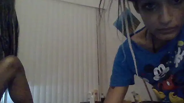 farahmoans4u's Live XXX Chat