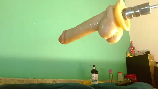 avaleri_cherry লাইভ XXX চ্যাট