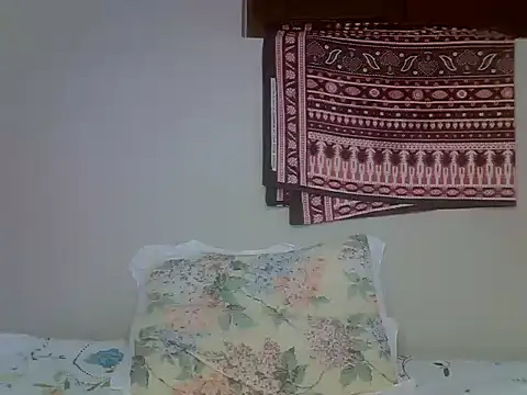Sweet_smiles2's Live XXX Chat