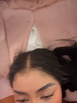 XXX chat uživo modela PippiCharmXXX