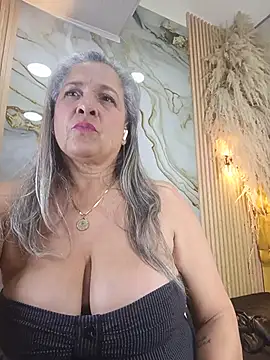 Misevie's Live XXX Chat