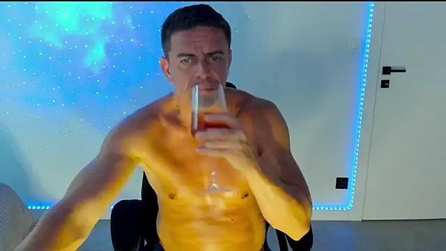 Онлайн чат XXX BadBoyVibes84