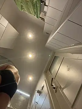 VelvetKingg – Naživo XXX chat