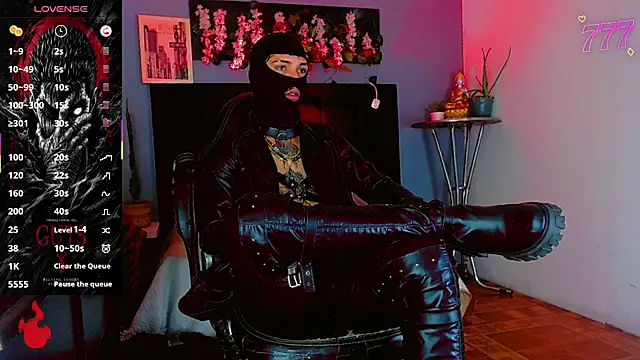 HannibalLester 即時 XXX 聊天