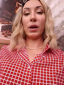 _AliceWine_'s Live XXX Chat