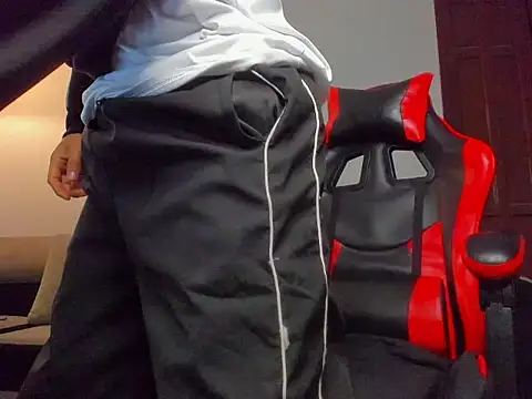 Онлайн чат XXX Master_Orioon