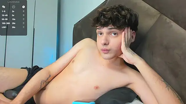 Chatroom XXX en direct de colestorms