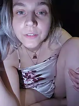 Chat XXX en directo de ScarletCallings_420