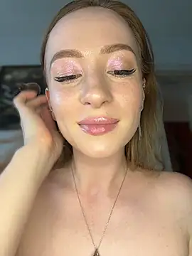 Živý XXX chat Little_Candy_18