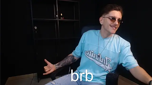 FelixStarkk: онлайн-секс-чат