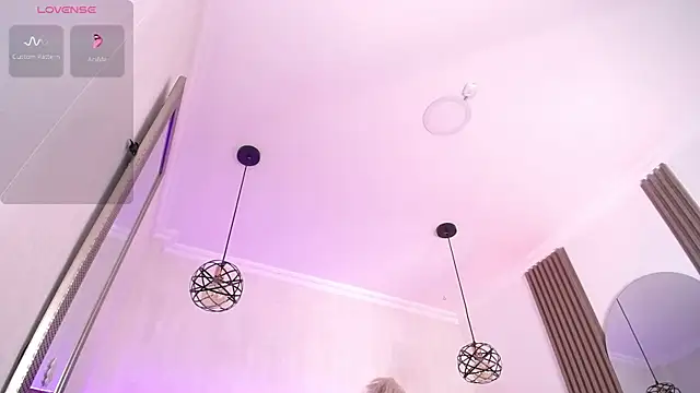 Amara_Davis1 Obrolan Langsung XXX