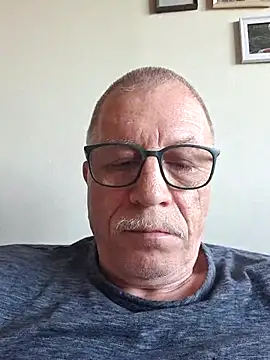 NextAct92 Live XXX Chat