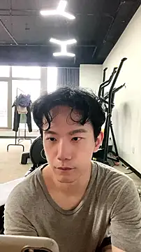 CouplingCry 即時 XXX 聊天