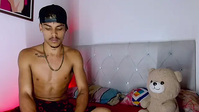 Angel_foxc13 Adlı Modelin Canlı XXX Sohbeti