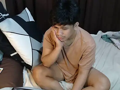 Онлайн чат XXX cumwhat_me