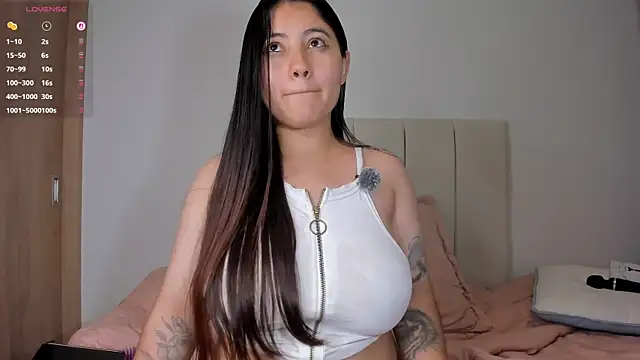 دردشة little_caro الجنسية المباشرة