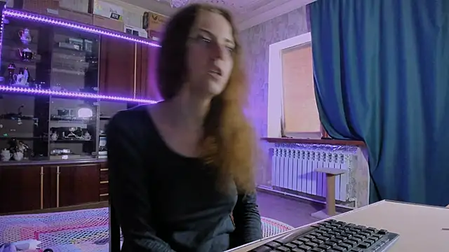 دردشة pa1e_pr1ncess الجنسية المباشرة