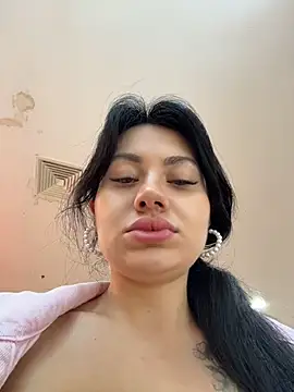 Wet__Bunny's Live XXX Chat