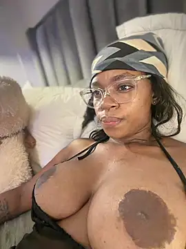 Онлайн чат XXX CharlottX