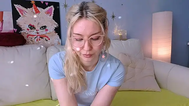 Lilo_Sims' Live XXX Chat