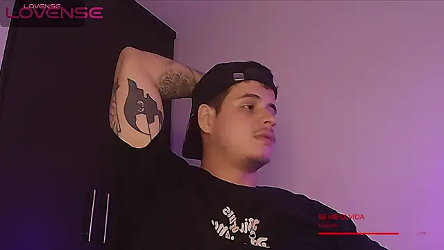 BjornSteel live XXX chat