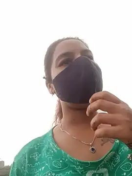 hot-punjabi-couple's Live XXX Chat