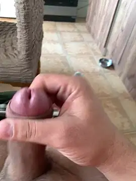 XXX chat uživo modela milenski74