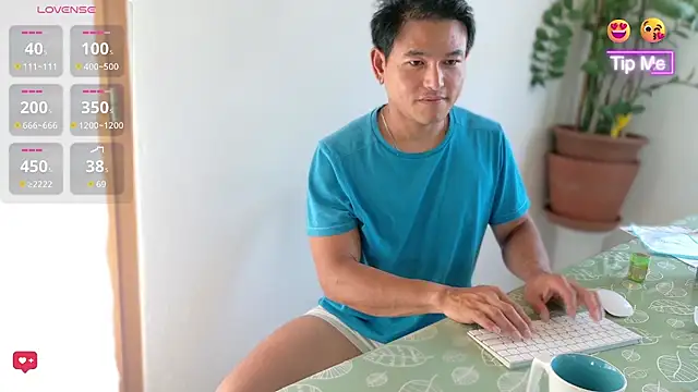AsianBoy_SunnyのライブXXXチャット