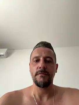 InsaneMattt Adlı Modelin Canlı XXX Sohbeti