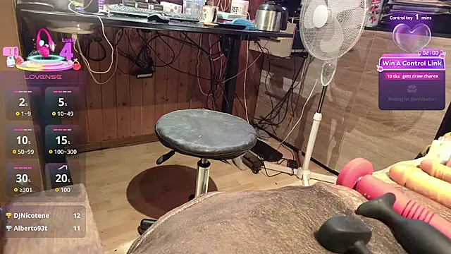 misteryman1956's Live XXX Chat