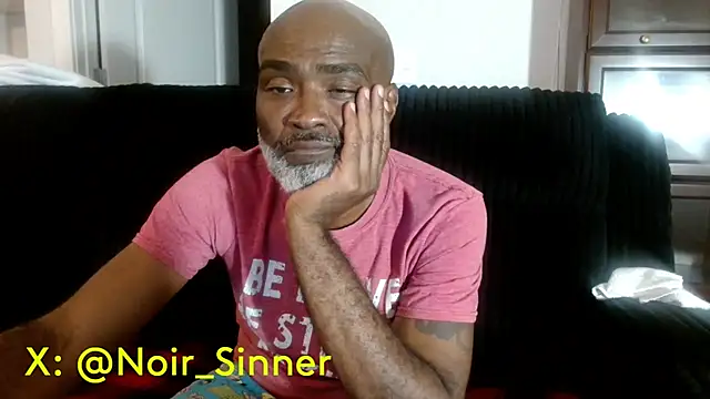 sinnernoir élő XXX-chatje