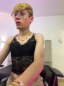 XXX chat uživo modela Ian_tay1