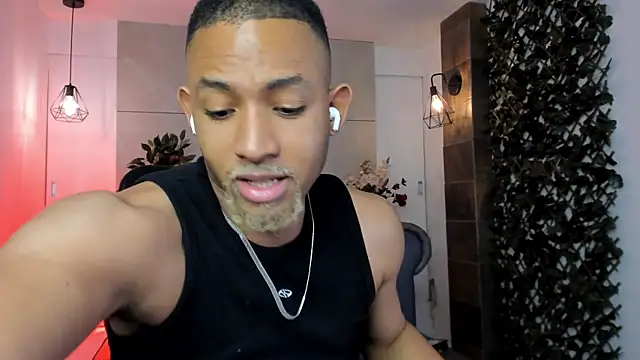 B_Wildn Live XXX chat