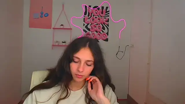 KissMeJulia 现场XXX聊天