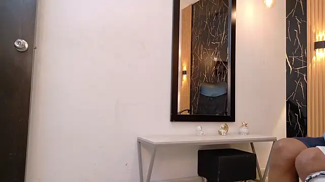 ValeriHot_1のライブXXXチャット