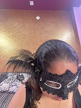 Chat +18 de Curvy_GX ao vivo