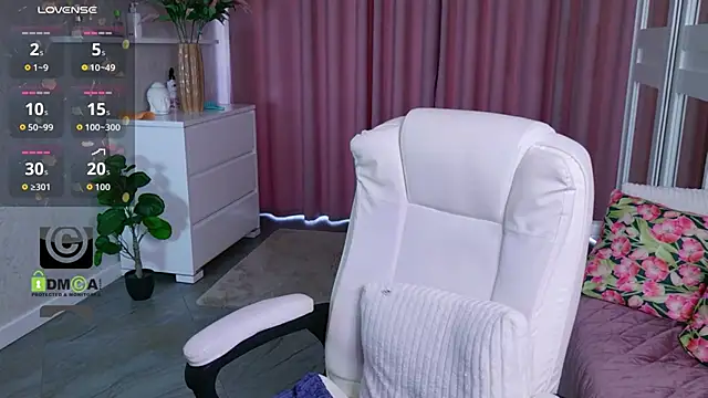 KellyKleine Adlı Modelin Canlı XXX Sohbeti