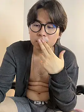 _Tommy_7 Chat XXX in diretta