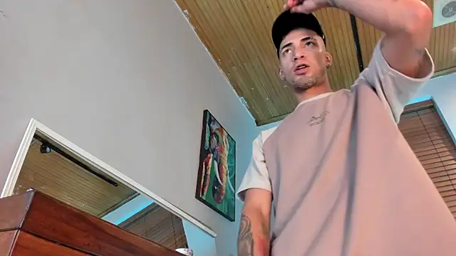 XXX chat uživo modela DrakeNeumann