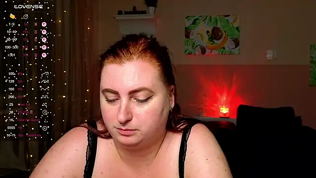 Alicia_love00 élő XXX-chatje