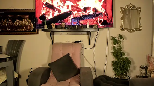 miaah_kaliffa: απευθείας συνομιλία ΧΧΧ