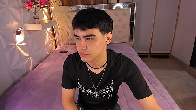 IamJuanJoc's Live XXX Chat