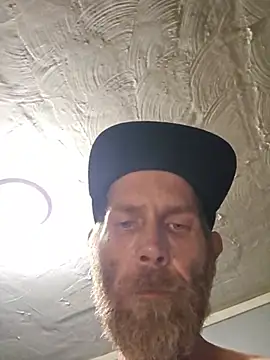 EEYORE86 Live XXX Chat