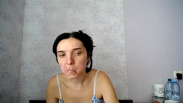 Shiny_gine's Live XXX Chat