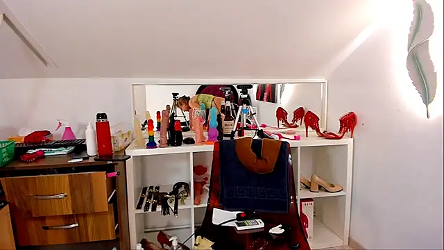 KarlaHartley 现场XXX聊天