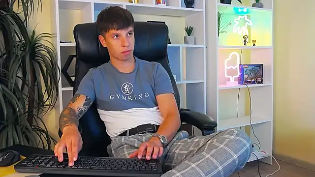 ThomasEdisonn Live XXX Chat