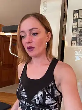 Czat XXX na żywo – GoldenGoddess-