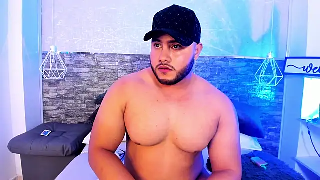 apolorusson Live XXX chat